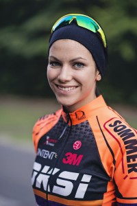zsofi_orange
